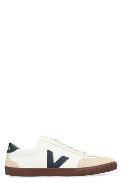 Veja Low-top Volley Sneakers In Leather In White