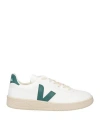 Veja Stylish Sneakers With Emerald Suede Accents In White