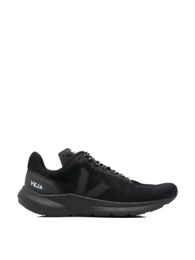Veja Marlin Lt V-knit Sneakers In Black
