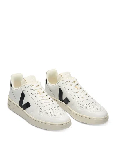 Veja Men's V-10 Low Top Mesh And Suede Trainers In White/black