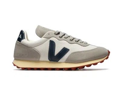 Pre-owned Veja Men's  Rio Branco Alveomesh Sneakers In Gravel/nautico