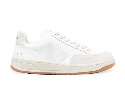 Pre-owned Veja Men's  V12 Bmesh Sneakers In White/natural