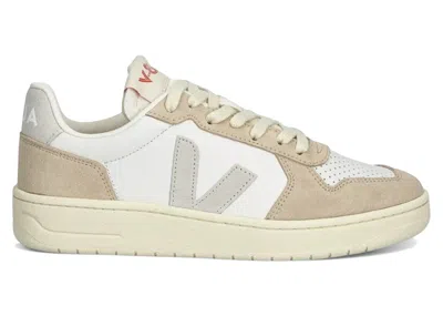 Pre-owned Veja Men's  V82 Leather Sneakers In White/natural Almond