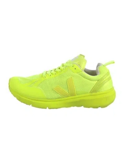 Pre-owned Veja Mesh Athletic Sneakers In Green