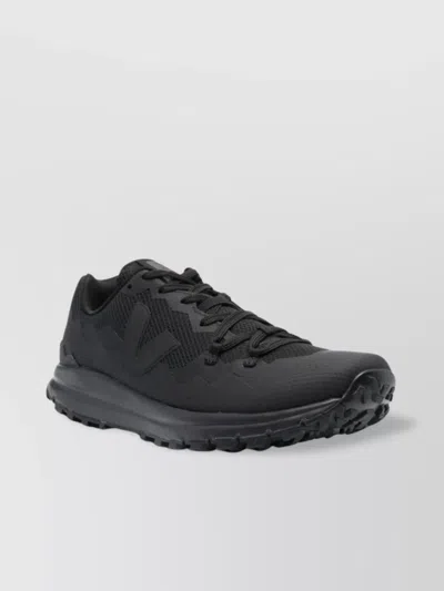 Veja Mesh Panelled Low Top Sneakers