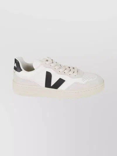Veja Panelled Sneakers Rubber Sole In White