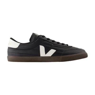 Veja Panenka Sneakers In Black