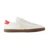 Veja Leather Sneakers With Contrasting Heel Tab In White