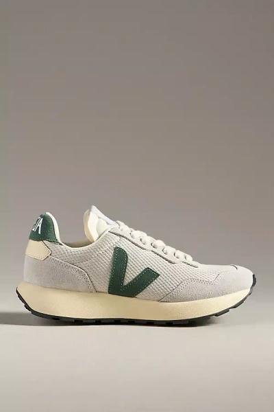 Veja Paulistana Sneakers In Green