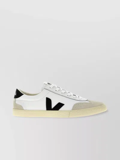 Veja 'perforated Net' Low-top Sneakers In Brown