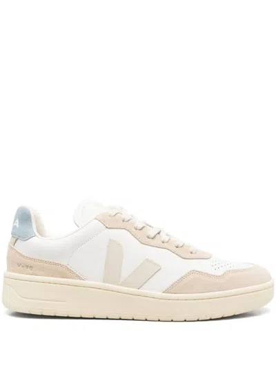 Veja Pierre Sneakers In White