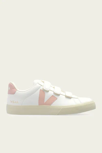 Veja Recife Chromefree Leather Sneaker In White Petale