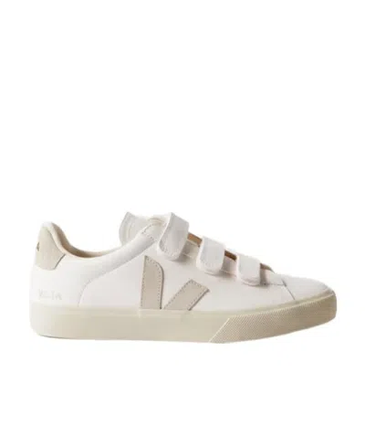 Veja Recife Chromefree Low-top Sneakers In White