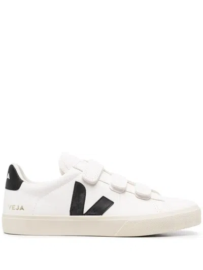 VEJA RECIFE LEATH SNEAKERS