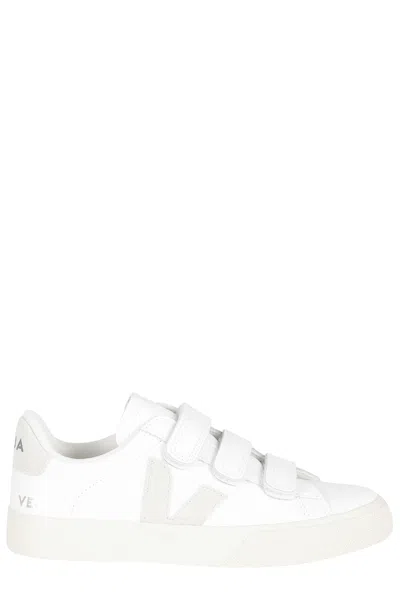 Veja Recife Leather In White