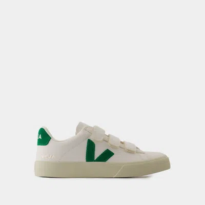 Veja Recife Logo Low Top Sneakers In White