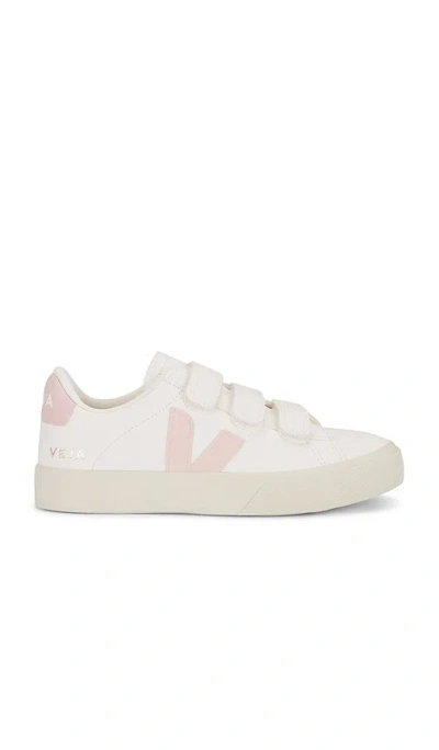 Veja Recife Chromefree Leather Sneaker In White Petale