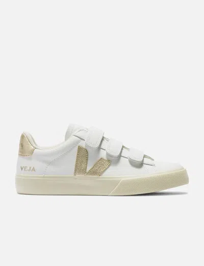 Veja Recife Suede In White