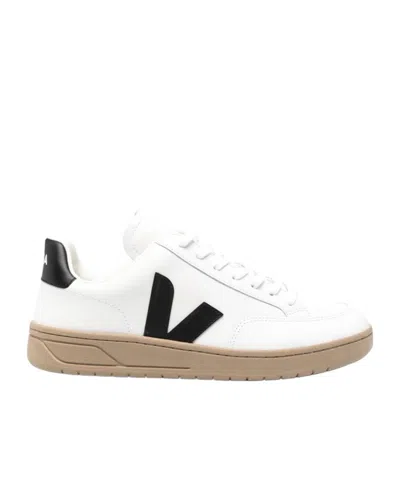 Veja Round Head Low-cut Casual Shoes In White