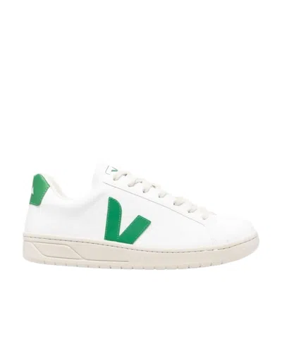 VEJA ROUND HEAD LOW UPPER BOARD SHOES