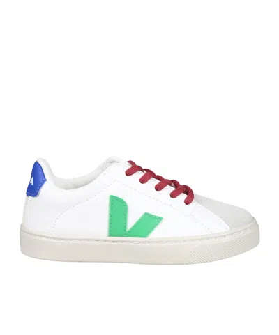 Veja Round-head Sneakers In White