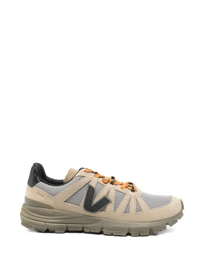 Veja Salar Alveomesh Panelled Sneakers In Neutral