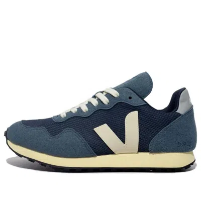 Veja Sdu Alveomesh Low-top Sneakers In Blue