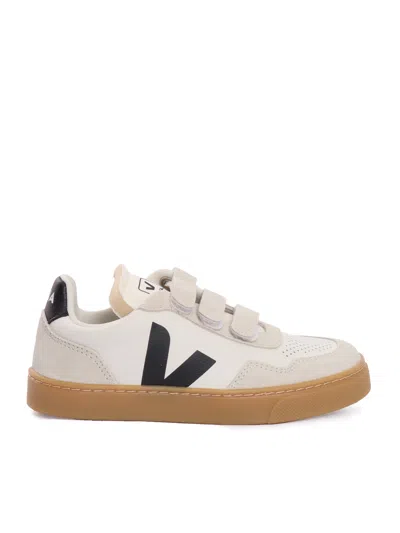 Veja Small V-90 O.t. White_black_nat