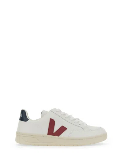 VEJA SNEAKER V-12