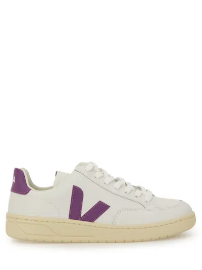 VEJA SNEAKER "V-12"