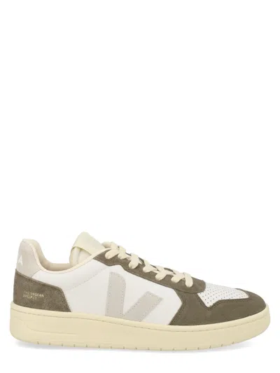 Veja Sneaker "v-82" In White