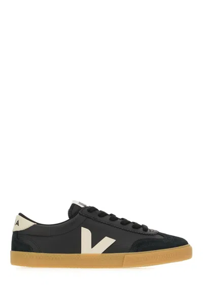 Veja Sneakers In Black