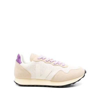 Veja Sneakers In Beige