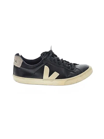 Pre-owned Veja Sneakers In Black