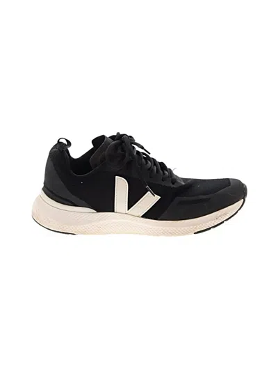Pre-owned Veja Sneakers In Black