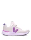 Veja Sneakers In Grey
