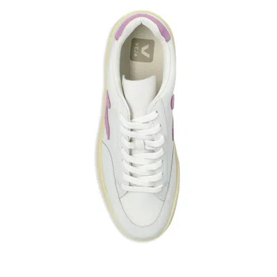 Veja Sneakers In Multicolor