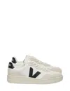 Veja V-90 Trainers, Size 7 In Neutral