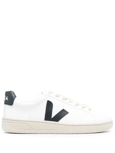 Veja Sneakers In White