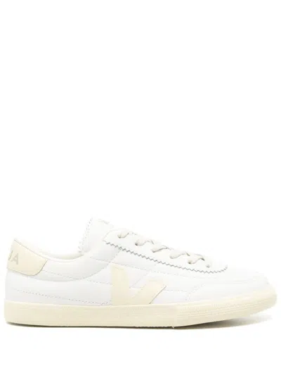 VEJA VEJA LEATHER UNISEX SNEAKERS IN WHITE