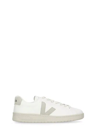 Veja Sneakers In White