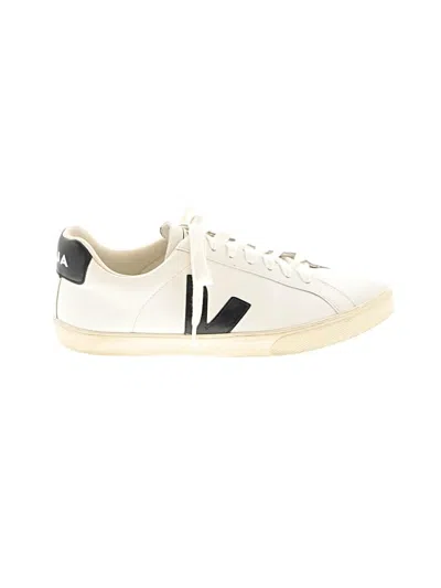 Pre-owned Veja Sneakers In White