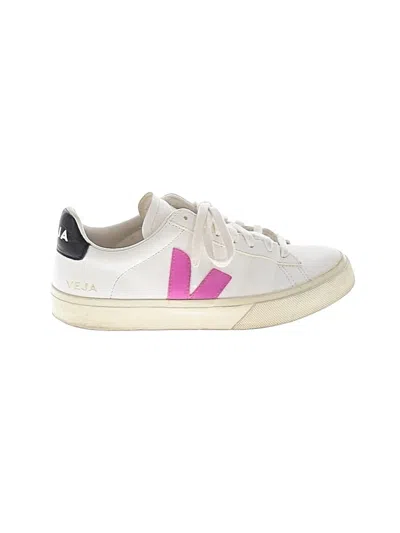 Pre-owned Veja Sneakers In White