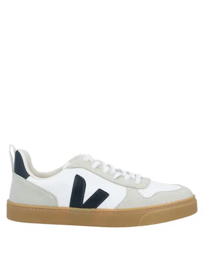 Veja Sneakers In White