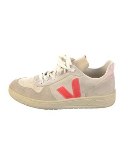 Pre-owned Veja Suede Athletic Sneakers In Neutrals