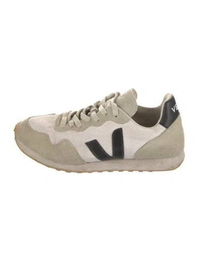Pre-owned Veja Suede Athletic Sneakers In Neutrals