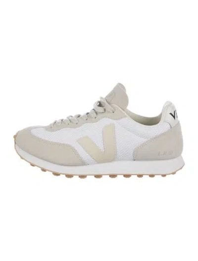 Pre-owned Veja Suede Athletic Sneakers In Neutrals