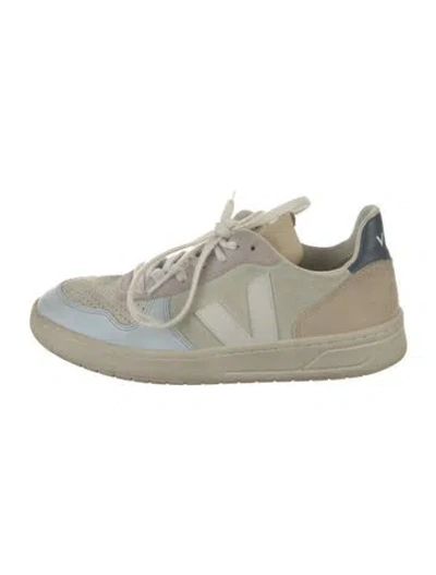 Pre-owned Veja Suede Colorblock Pattern Sneakers In White