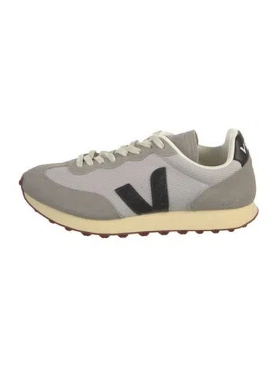 Pre-owned Veja Suede Graphic Print Athletic Sneakers In Gray