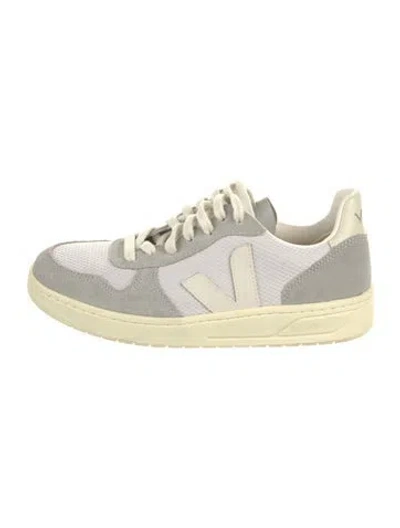 Pre-owned Veja Suede Mesh Accents Sneakers In Neutral